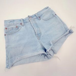 Levi’s Wedgie High Rise Jean Shorts Premium Denim Button Fly Size 27 100% Cotton